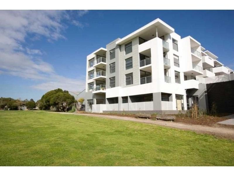 B301/460 Victoria Street, Brunswick VIC 3056