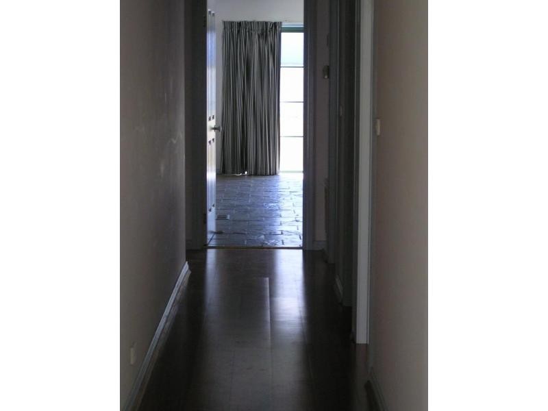 36A Carnarvon Road, Strathmore VIC 3041