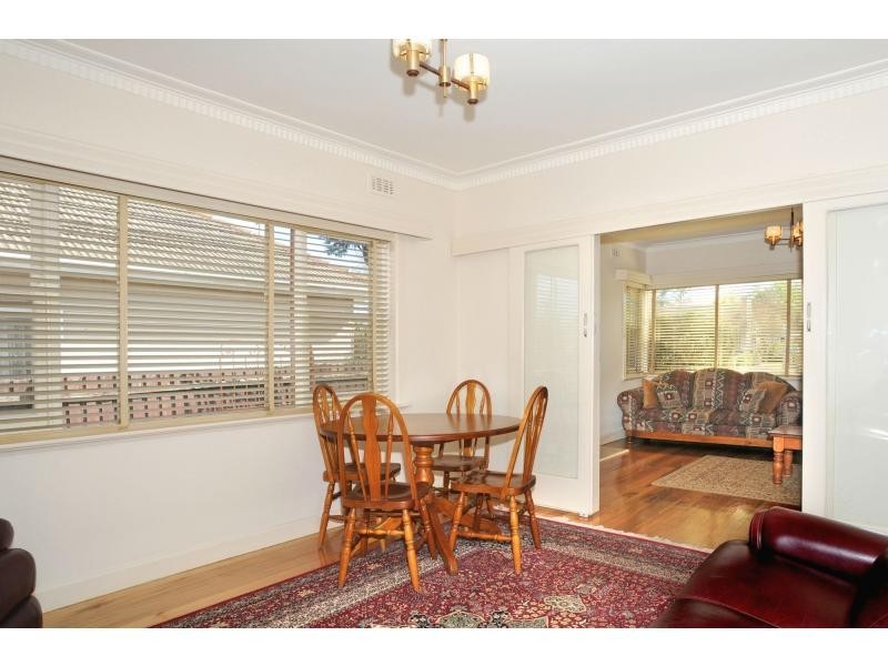 25 Kernan Street, Strathmore VIC 3041