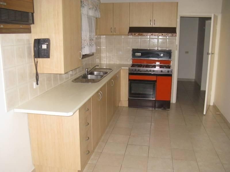 8 Harrington Street, Airport West VIC 3042