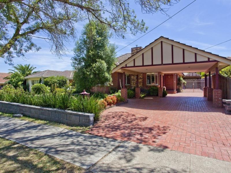 34 Kernan Street, Strathmore VIC 3041
