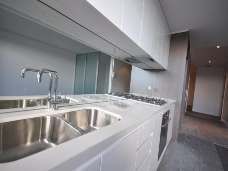 303/76-78 Keilor Road, Essendon VIC 3040