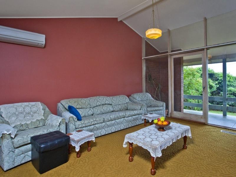 1 Willonga Street, Strathmore VIC 3041