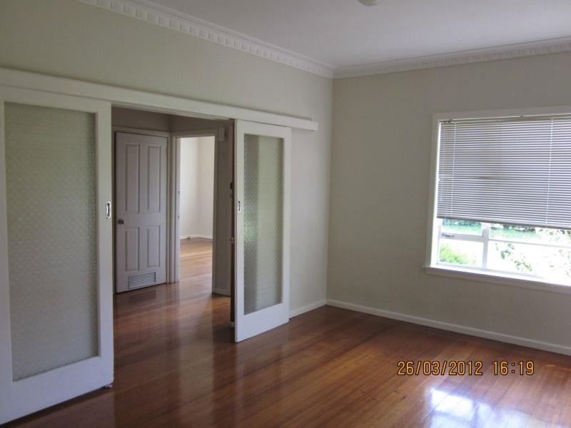 53 Tarana Avenue, Oak Park VIC 3046