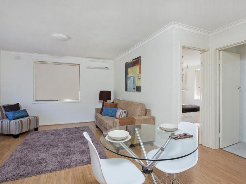 11/18 Fletcher Street, Essendon VIC 3040