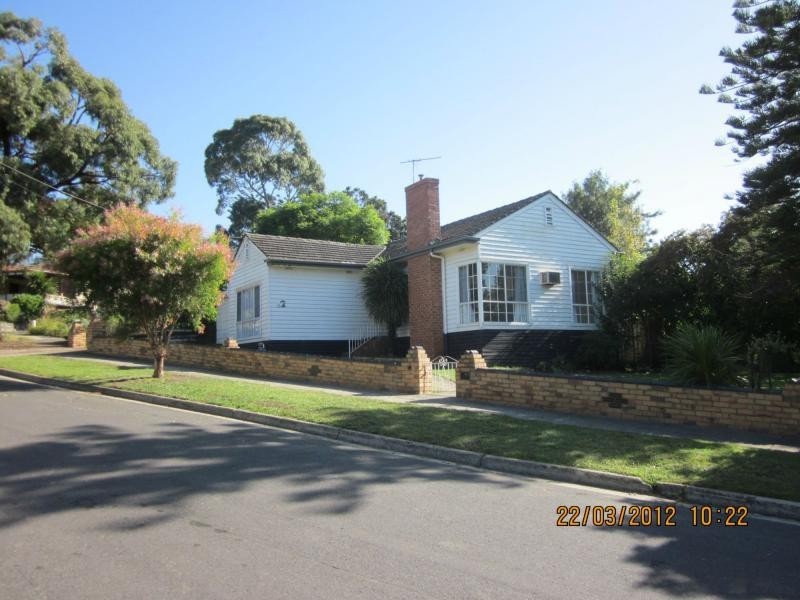 13 Vimy Court, Pascoe Vale South VIC 3044