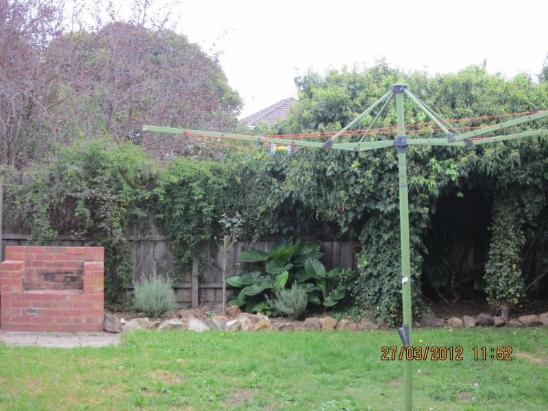 46 Wallace Crescent, Strathmore VIC 3041