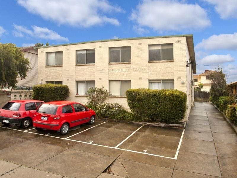 6/15 Woodvale Close, Essendon VIC 3040
