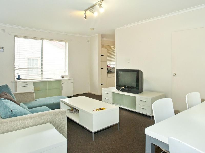 6/15 Woodvale Close, Essendon VIC 3040