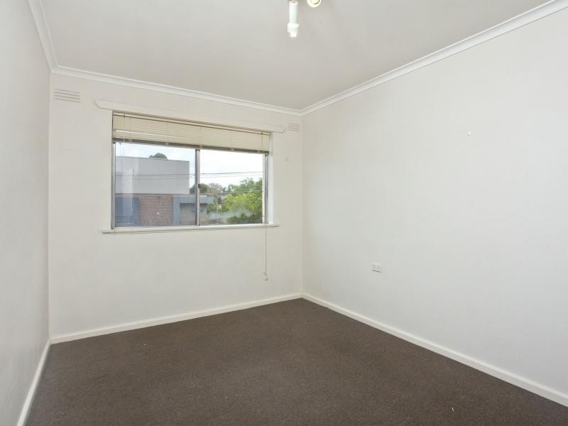 6/15 Woodvale Close, Essendon VIC 3040