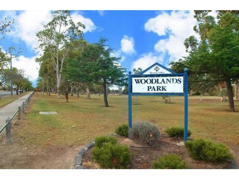 6/15 Woodvale Close, Essendon VIC 3040