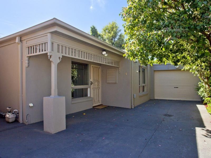 4/232 Cumberland Road, Pascoe Vale VIC 3044