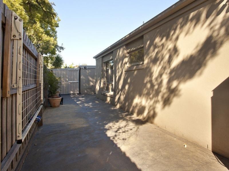 4/232 Cumberland Road, Pascoe Vale VIC 3044