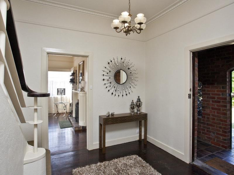4 Grammar Street, Strathmore VIC 3041