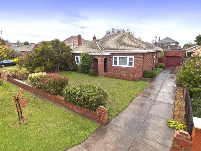 4 Wickham Grove, Strathmore VIC 3041
