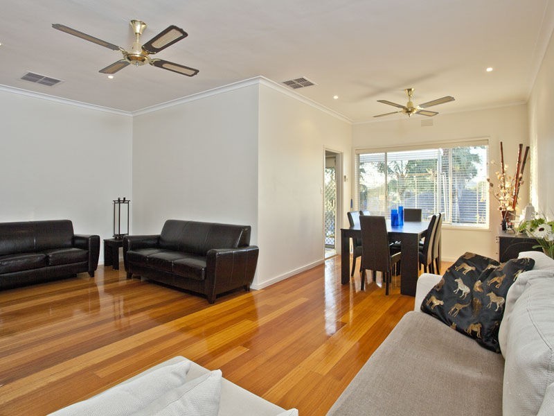 204 Mascoma Street, Strathmore VIC 3041