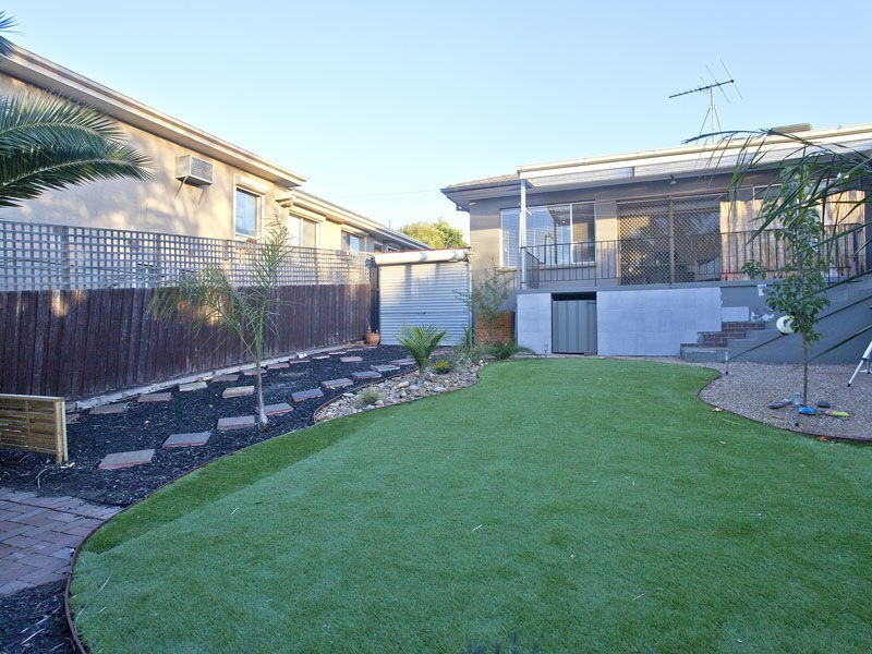 204 Mascoma Street, Strathmore VIC 3041