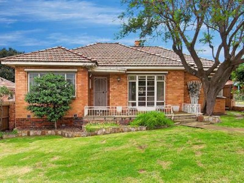 257 Napier Street, Strathmore VIC 3041