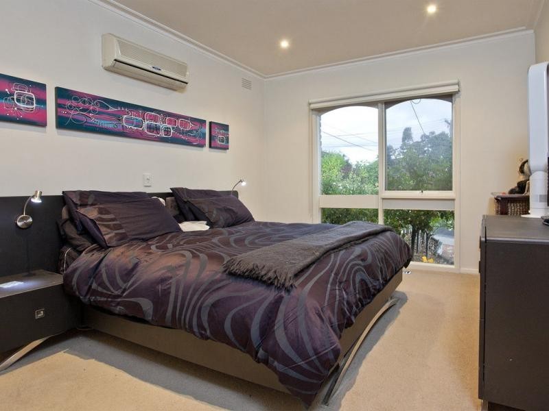 3 Elysee Court, Strathmore VIC 3041