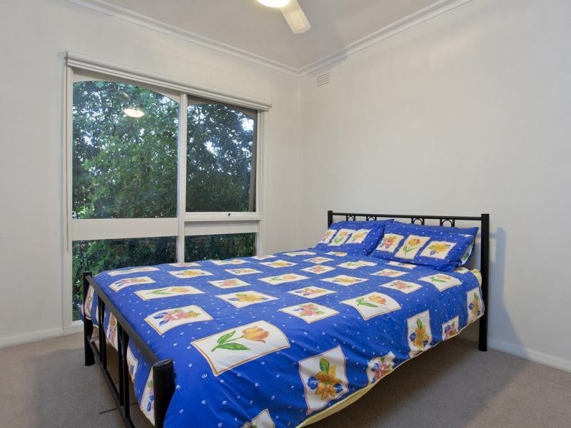 3 Elysee Court, Strathmore VIC 3041