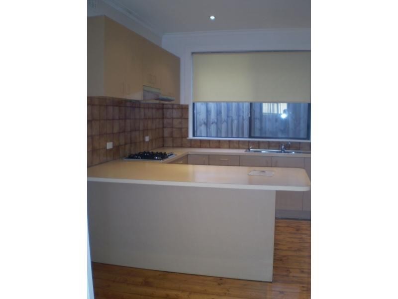327 Gaffney Street, Pascoe Vale VIC 3044
