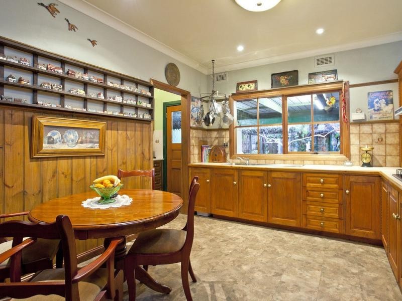 105 Mascoma Street, Strathmore VIC 3041