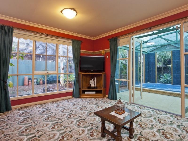 105 Mascoma Street, Strathmore VIC 3041