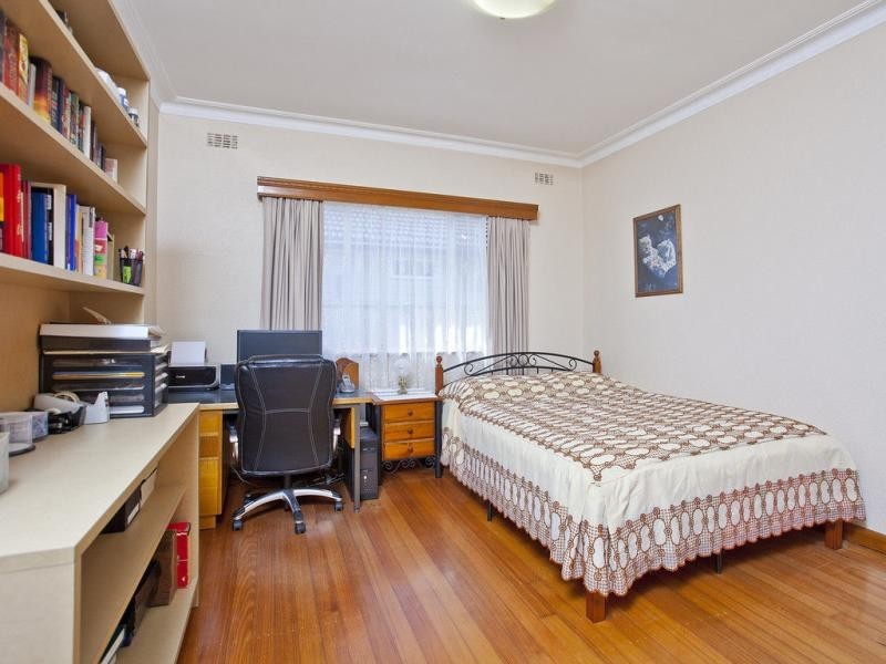 11 Tate Street, Pascoe Vale South VIC 3044