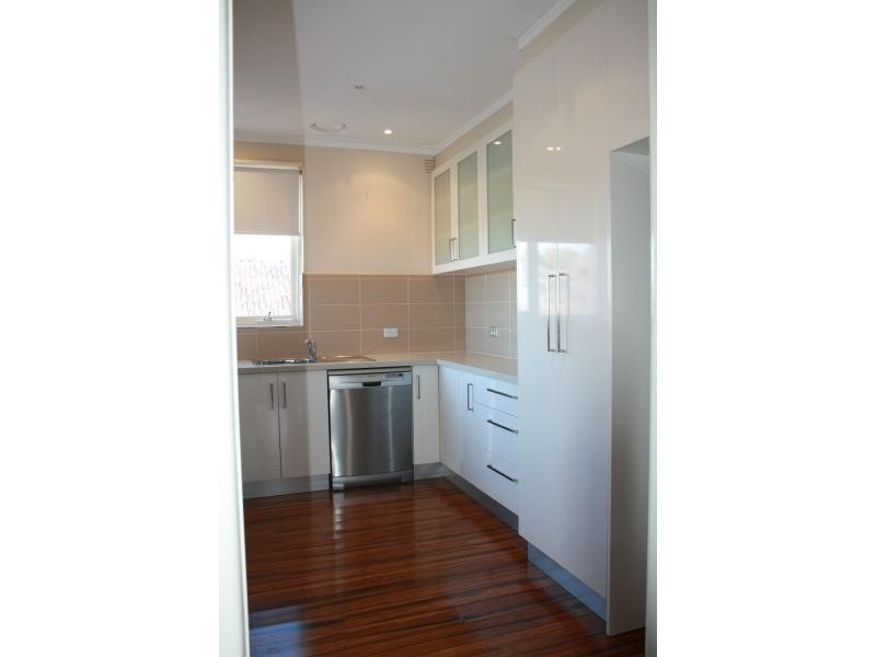 10/23 Brewster Street, Essendon VIC 3040