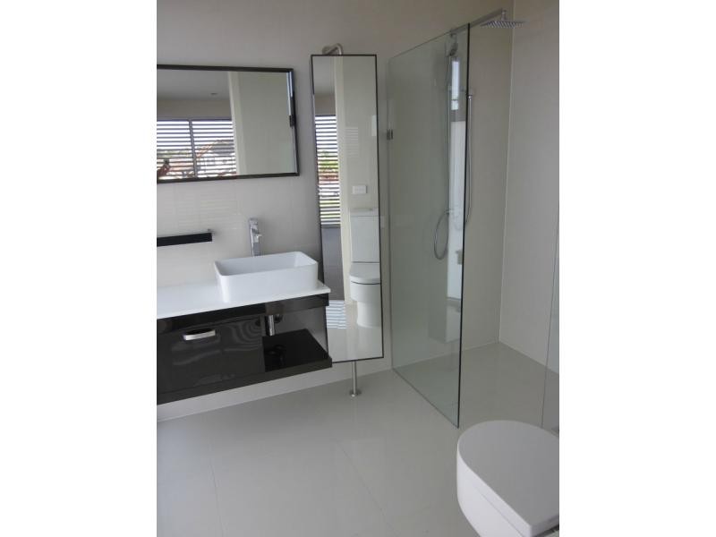 1/87 Bulla Road, Essendon VIC 3040