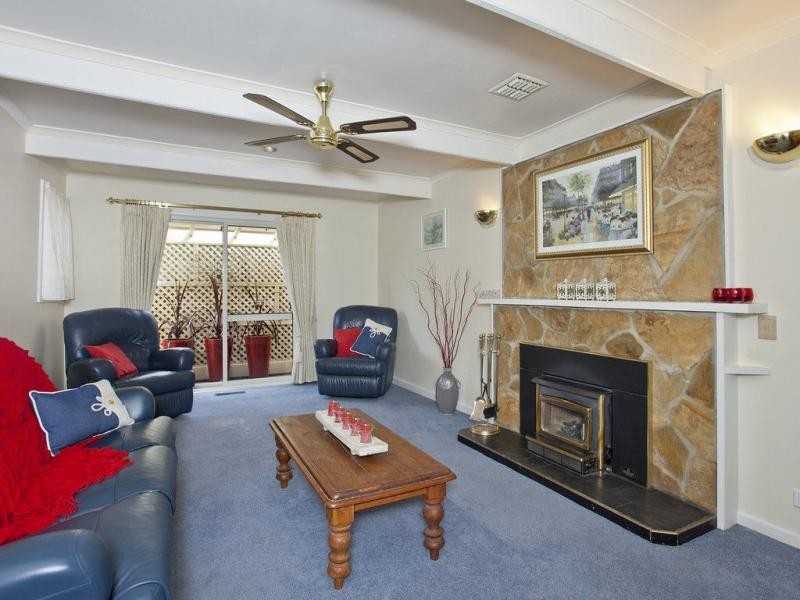 7 Raleigh Grove, Essendon North VIC 3041