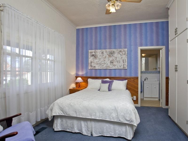 7 Raleigh Grove, Essendon North VIC 3041