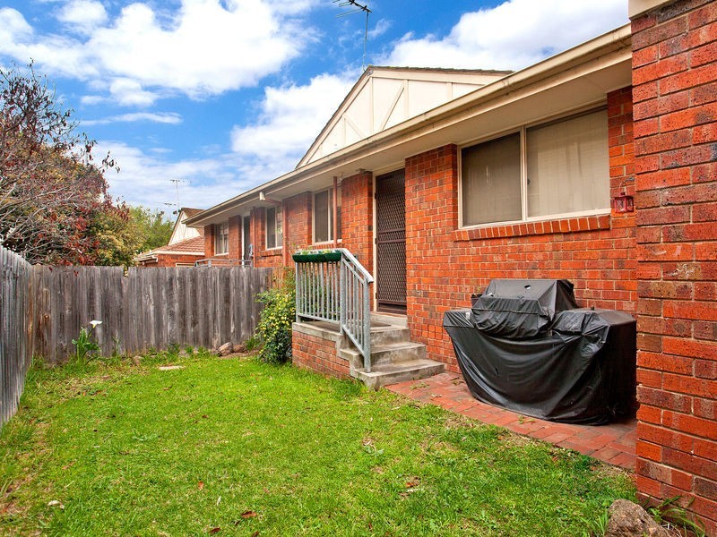 3/17 Royal Avenue, Essendon North VIC 3041