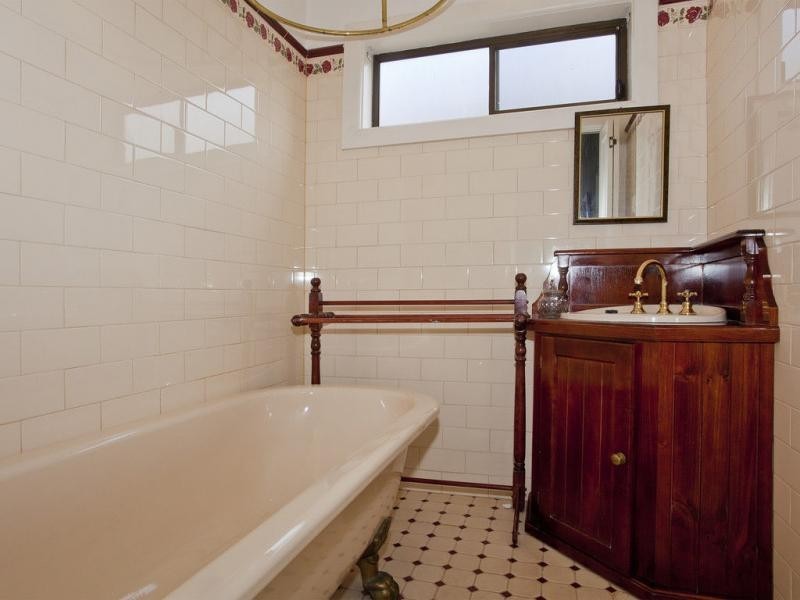46 Westgate Street, Pascoe Vale South VIC 3044