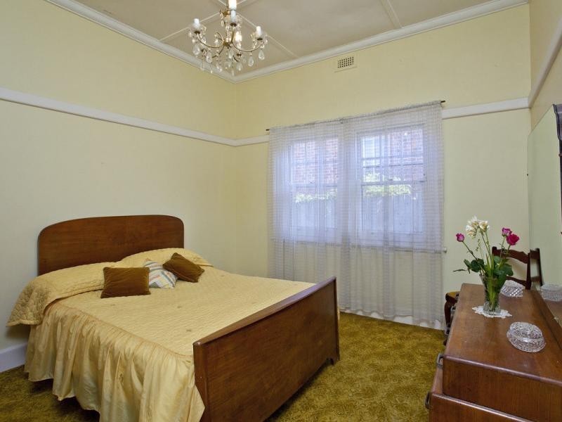 33 Edward Street, Essendon VIC 3040