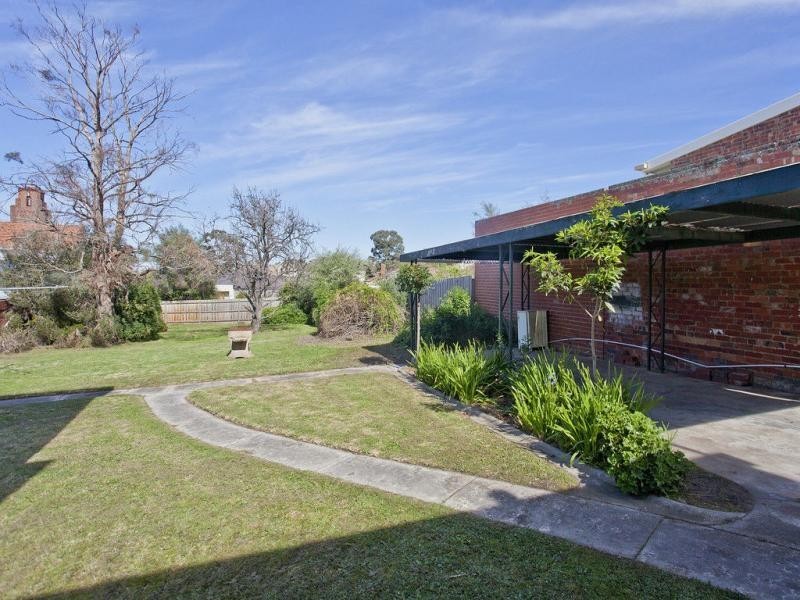 33 Edward Street, Essendon VIC 3040