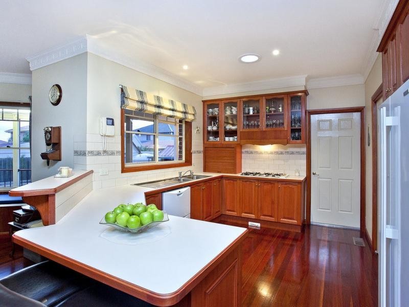 24 Botanic Drive, Hillside VIC 3037