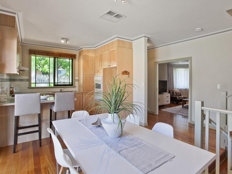 1/26 Lawson Street, Essendon VIC 3040