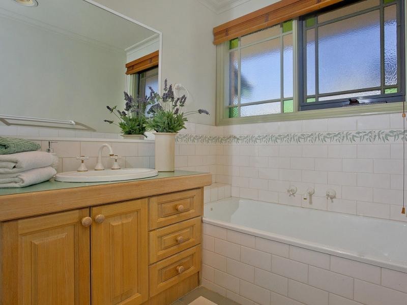 1/26 Lawson Street, Essendon VIC 3040