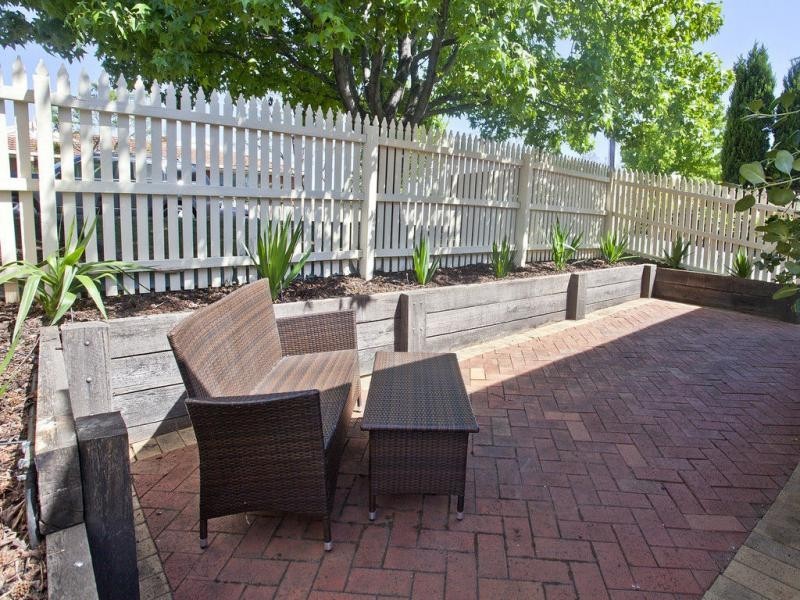 1/26 Lawson Street, Essendon VIC 3040