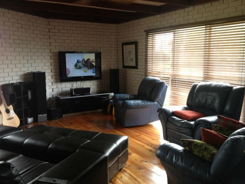 52 Noga Avenue, Keilor East VIC 3033