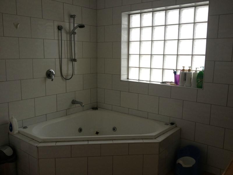 52 Noga Avenue, Keilor East VIC 3033