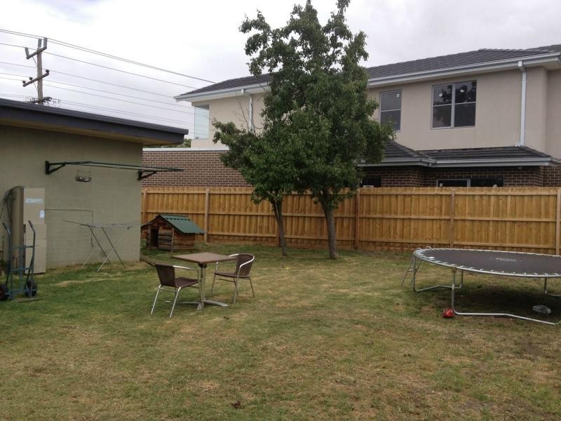 52 Noga Avenue, Keilor East VIC 3033