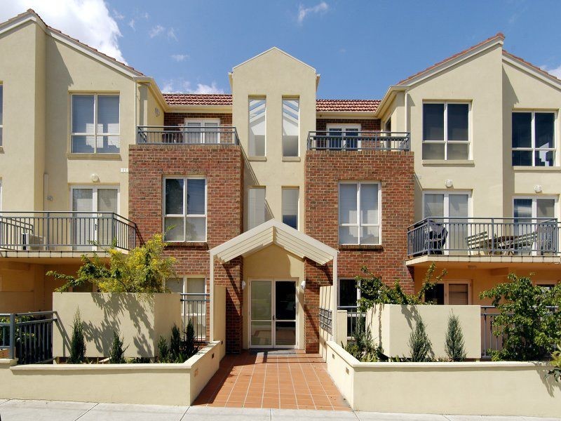 14/2 North Avenue, Strathmore VIC 3041