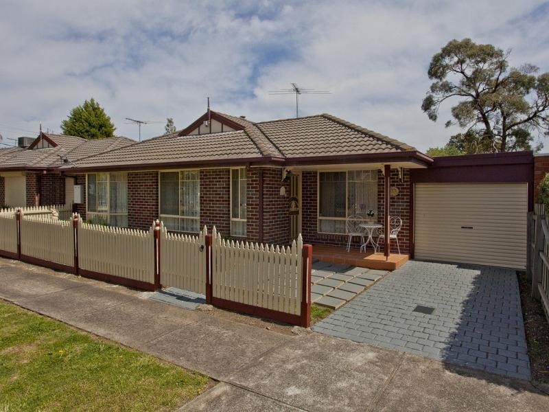 3/44 Mascoma Street, Strathmore VIC 3041