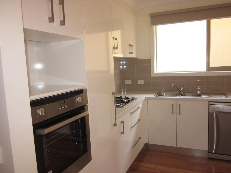 32A Strathnaver Avenue, Strathmore VIC 3041