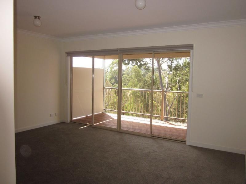 32A Strathnaver Avenue, Strathmore VIC 3041