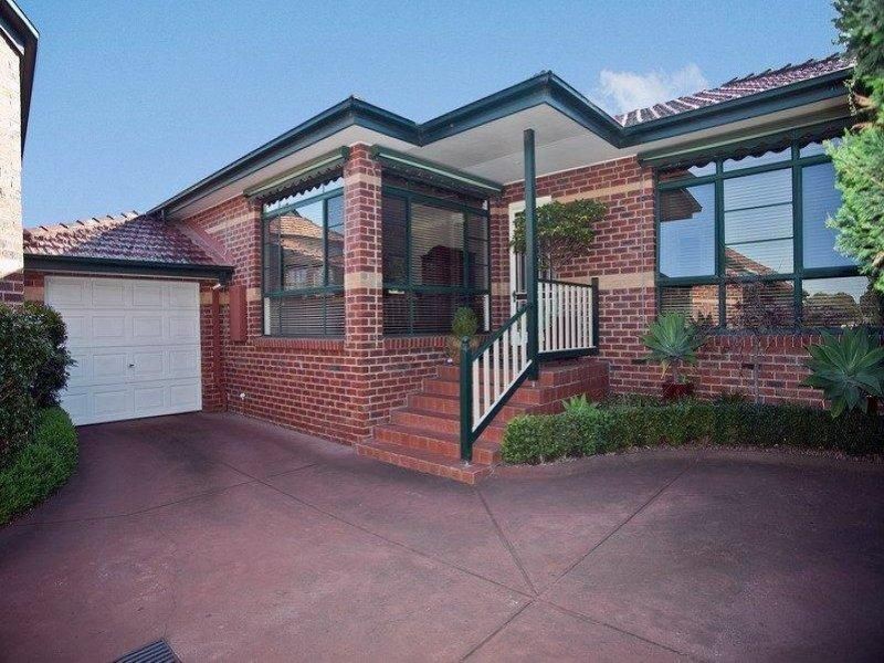 2/82 Vida Street, Essendon VIC 3040