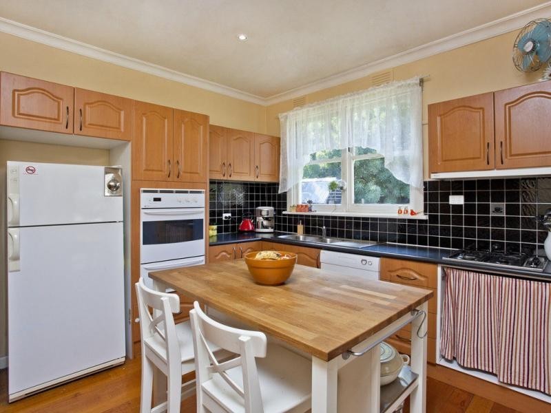 36 Justin Avenue, Glenroy VIC 3046