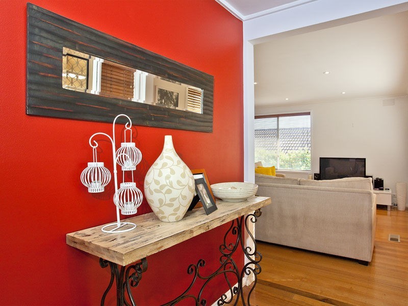 7 Woolart Street, Strathmore VIC 3041